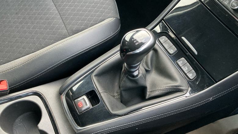 Vauxhall Grandland X 1.5 Turbo D SRi Nav 5dr Diesel Hatchback